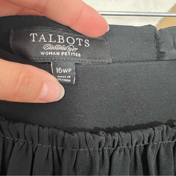 TALBOTS Black Skirt Plus size Petite Short Crepe Front Fully Lined Zippered 16WP - Picture 4 of 10